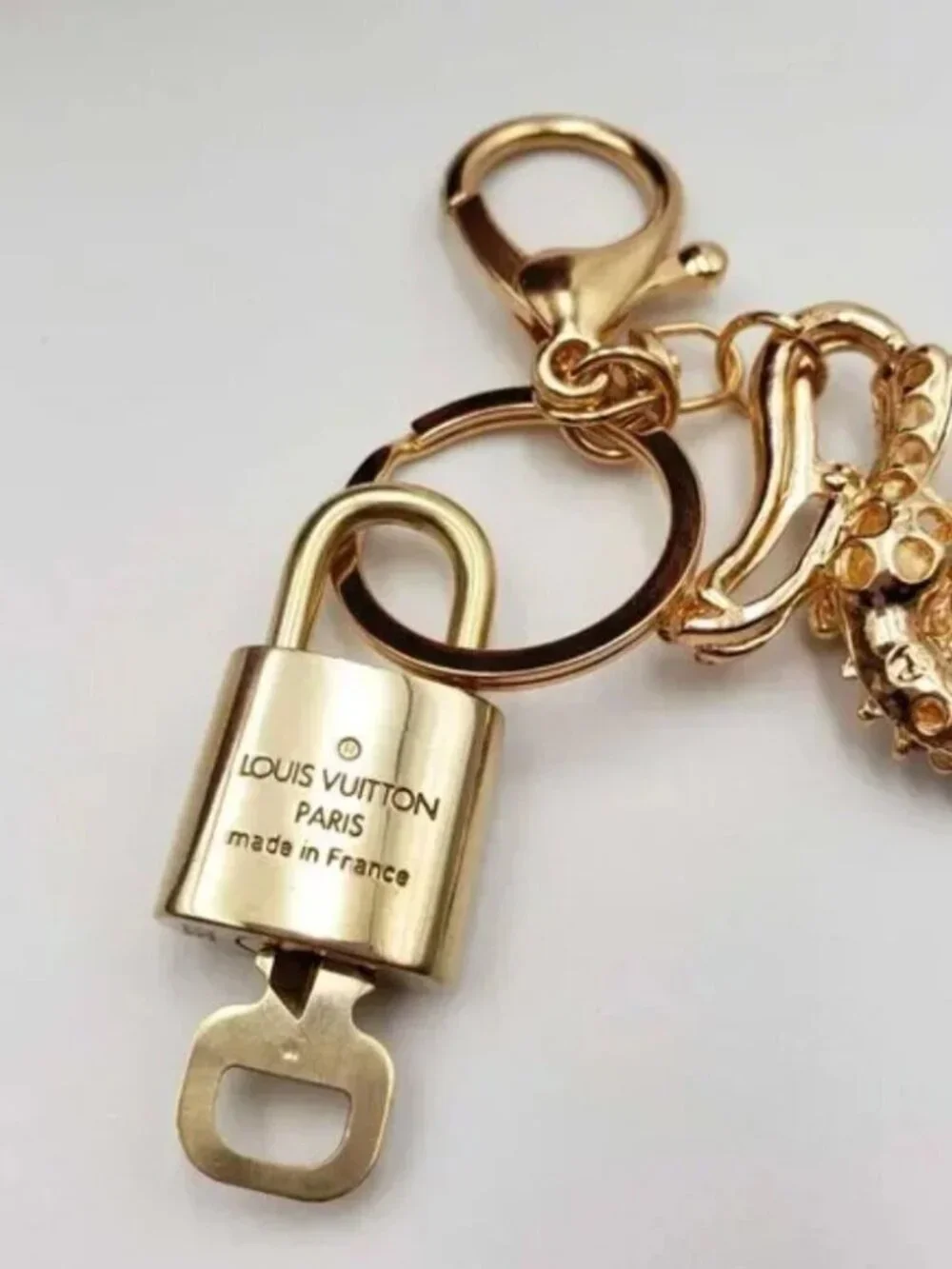 LV Gold Padlock Authentic 🔑 Luxury Bag Charm w/ Unbranded Dragon Keychain